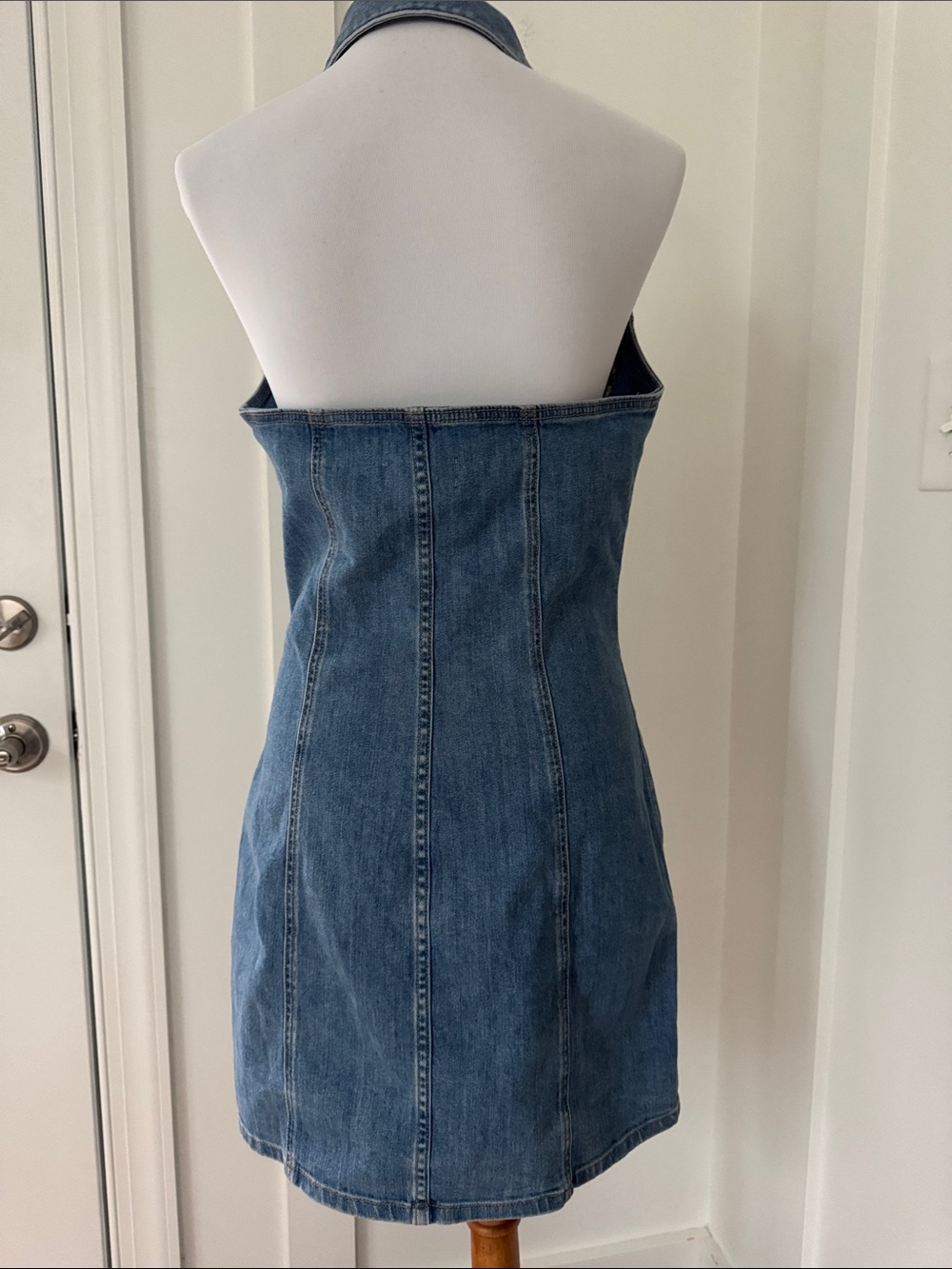 Tuckernuck Ramy Brook Susanna Denim Halter Minidress Size 29 - Picture 5 of 11